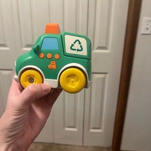 Navy star recycling truck